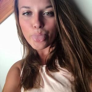 Meet your Posher, Kenzie